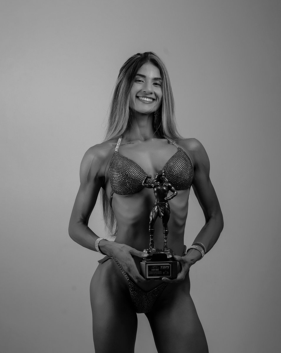 female bodybuilder