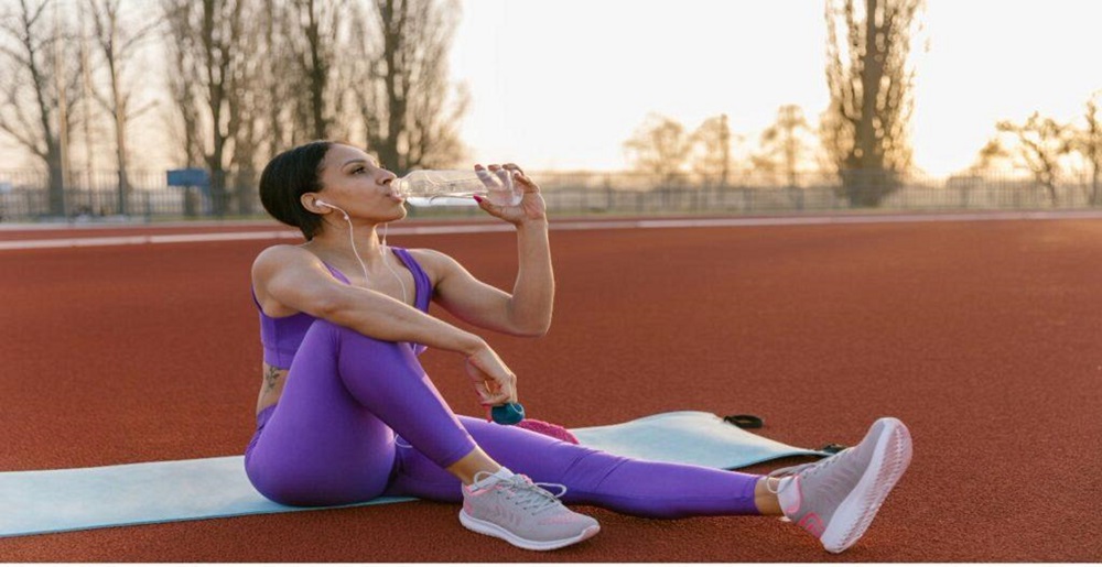 Creating a Personalized Hydration Strategy Hydration Strategies for Different Activities and Environments
