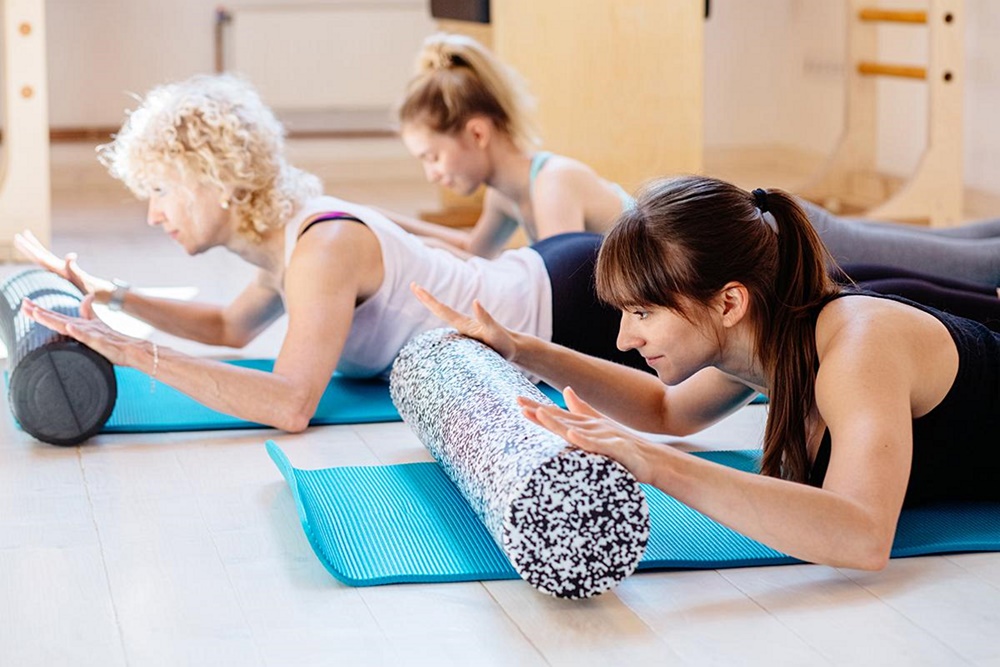 Foam Rolling Techniques and Benefits Incorporating Foam Rolling into Your Fitness Routine