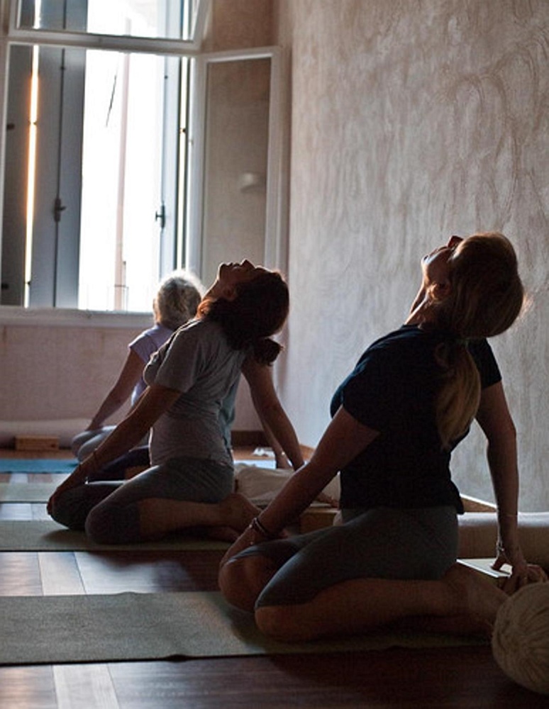 Using Yoga for Flexibility and Strength The Synergy of Flexibility and Strength in Yoga Practice